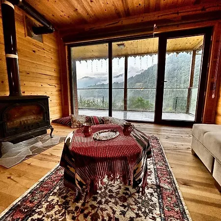 Dağ evi Mountain House-uzunlu